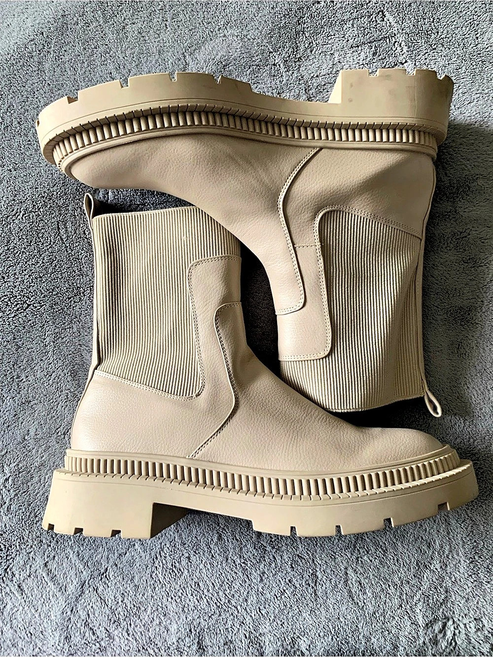 MNG by Mango Chelsea Ankle Boots EU 42 Like New